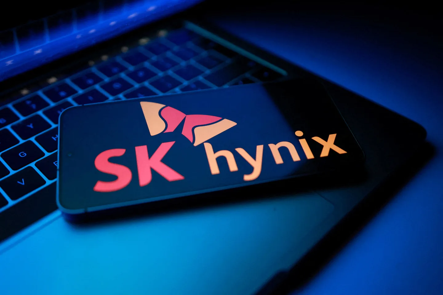 HYNIX