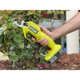Аккумуляторный секатор Ryobi ONE+ RY18SCA-0 5133005024