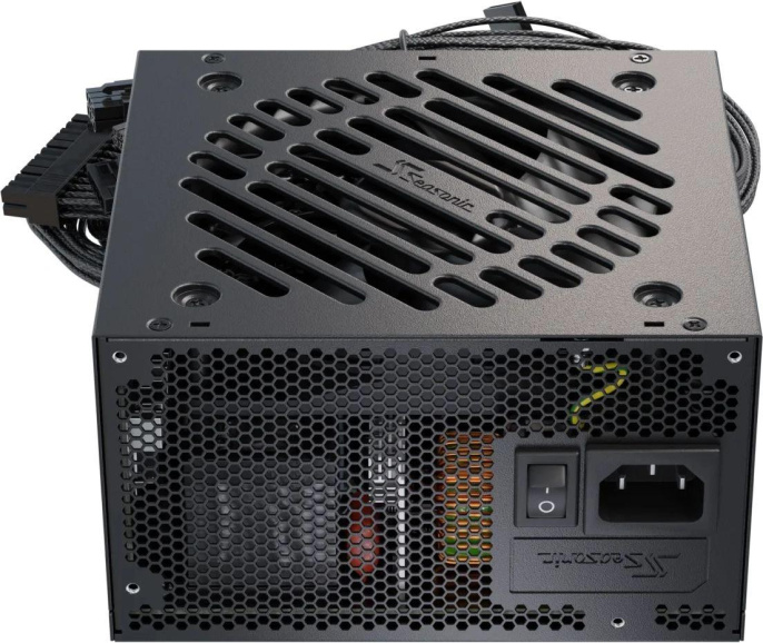 Блок питания Seasonic ATX 750W Core V2 GC-750 80+ gold (20+4pin) APFC 120mm fan 2xSATA RTL