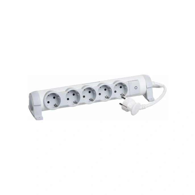 Многорозеточный блок Legrand''Комфорт'' 5 x 2К+З с кабелем длиной 1,5 м 694631
