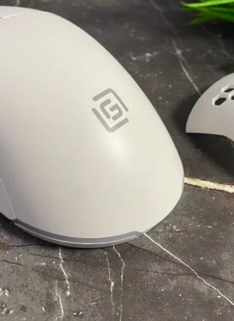 Обзор беспроводной Мыши Оклик 900GMW в белоснежном цвете и со сменными панелями