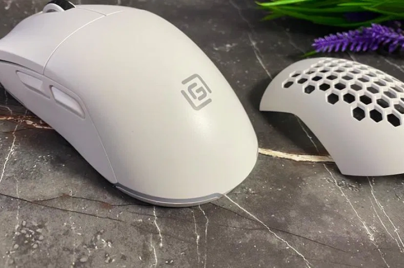 Обзор беспроводной Мыши Оклик 900GMW в белоснежном цвете и со сменными панелями