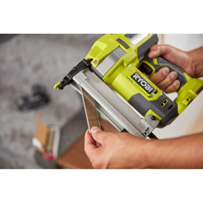 Степлер Ryobi R18GS18-0 18В 5133005138