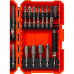 Набор бит универсальный с адаптером 44 предмета Gigant G-11444