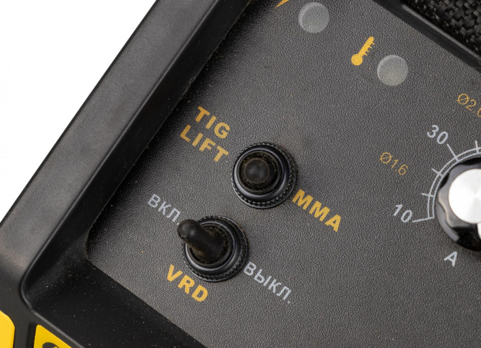 Сварочный аппарат CHAMPION IW-140/6ATL, инвертор