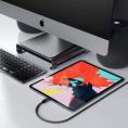 Кабель Satechi USB-C to USB-C 100W, длина 2 м. Цвет: серый космос.