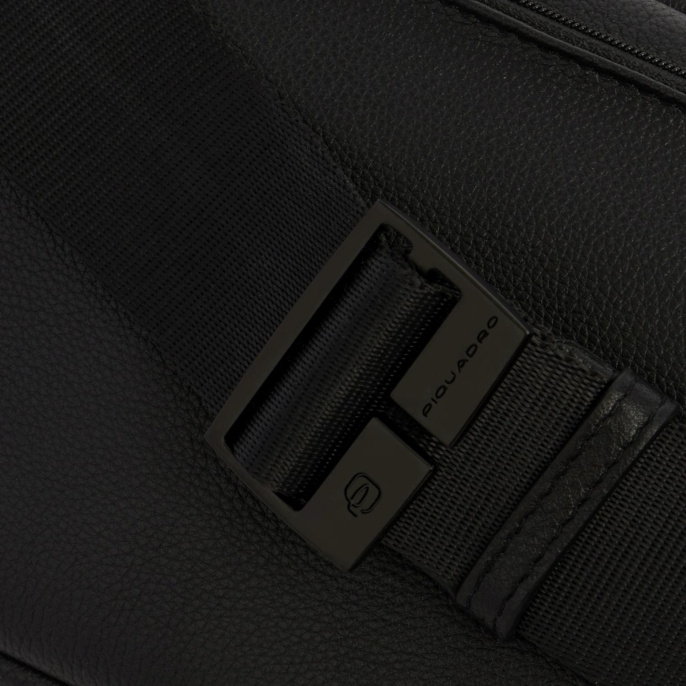 Сумка поясная мужская Piquadro Russel CA7153W137/N черная натур.кожа