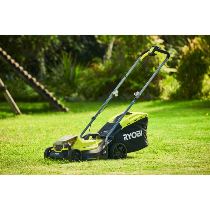 Газонокосилка Ryobi ONE+ 33cm; 1x аккумулятор 4.0Aч RLM18X33B40 5133004306