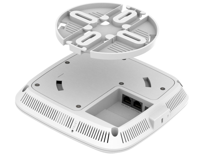 Точка доступа Двухдиапазонная Wi-Fi 6 точка доступа AX3000 с поддержкой PoE, 1x2.5Base-T PoE, консольный порт RJ-45, 4 внутренние антенны 3 дБи, без адаптера питания в комплекте DAP-X3060/DL/A1A