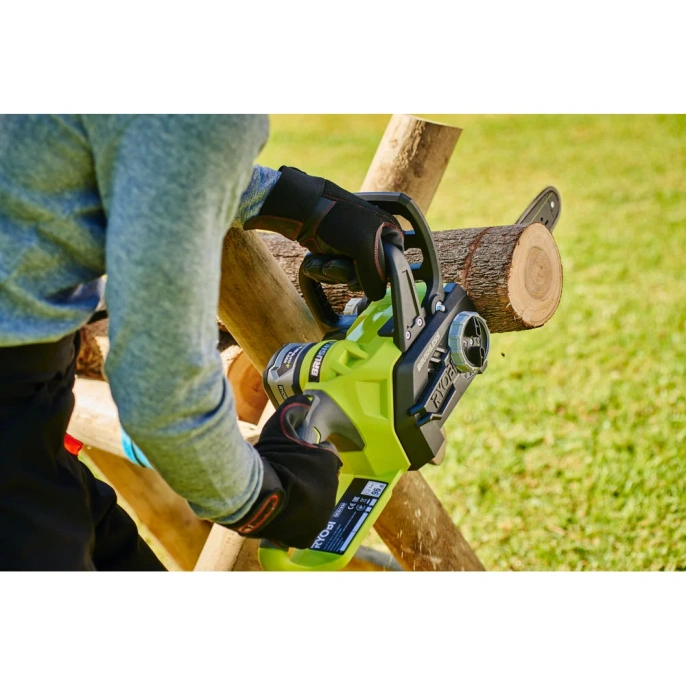 Бесщеточная аккумуляторная цепная пила Ryobi ONE+ OCS1830  без аккумулятора в комплекте 5133002829