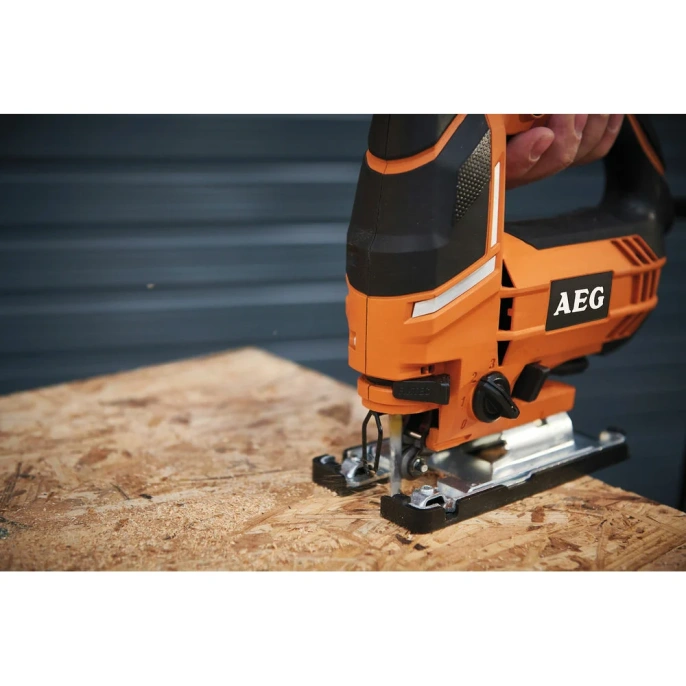 Лобзик AEG STEP 100X 4935451000