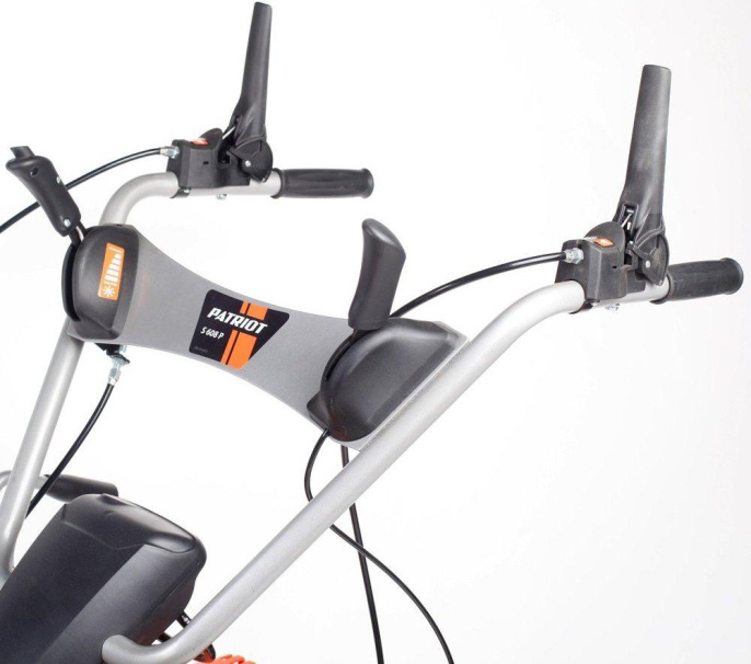 Подметательная машина бензин. Patriot S 608P 6л.с.