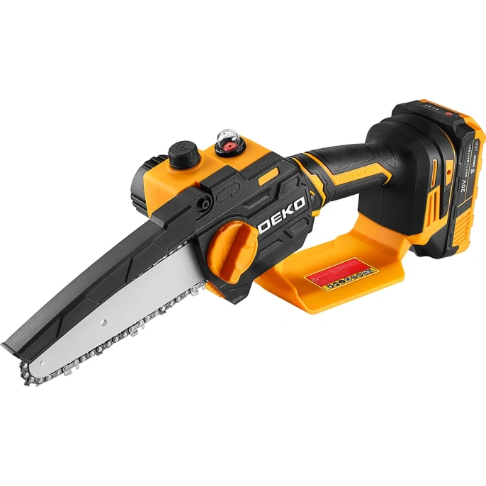 Цепная пила DEKO DKCHS 20-6,  аккумуляторная,  20В,  3Ач,  с одним аккумулятором [063-4307-1]