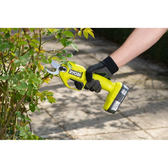 Аккумуляторный секатор Ryobi ONE+ RY18SCA-0 5133005024