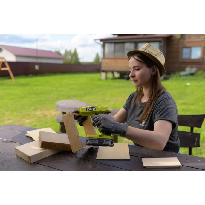 Клеевой пистолет Ryobi ONE+ R18GLU-0 5133002868