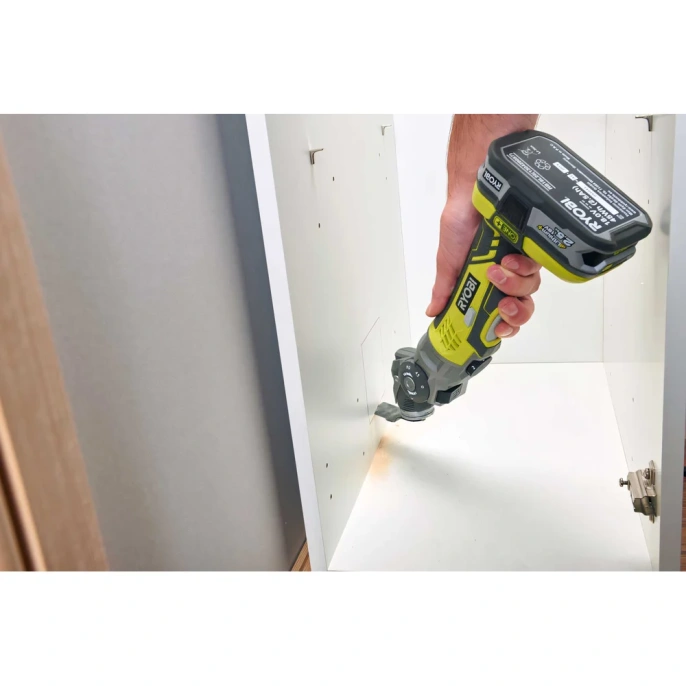 Многофункциональный инструмент Ryobi ONE+ R18MT-0  без аккумулятора в комплекте 5133002466