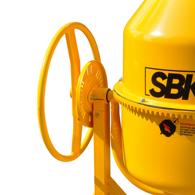 Бетоносмеситель SBK SX-155 155л., 950 Вт., 220В SSX155.00