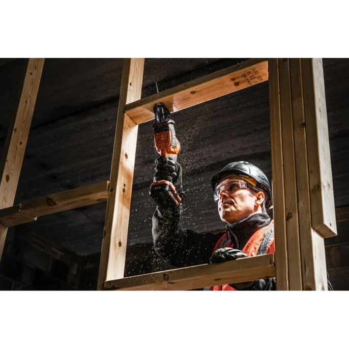 Сабельная бесщеточная пила BUS18SBL-0 AEG 4935479662