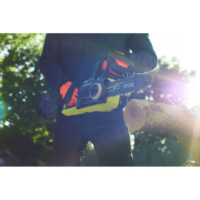 Бесщеточная аккумуляторная цепная пила Ryobi ONE+ OCS1830  без аккумулятора в комплекте 5133002829