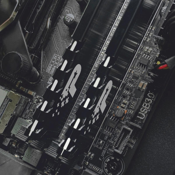 Оперативная память Patriot Signature Premium PSP48G32002H1 DDR4 - 1x 8ГБ 3200МГц, DIMM, Ret