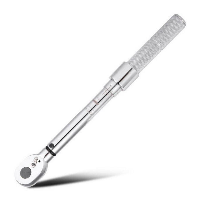 Динамометрический ключ предельный Deli DL170025 5-25Нм, 3/8", головка Cr-Mo, 72 зуба, точность +/- 3%, противоскользящая рукоятка, кейс