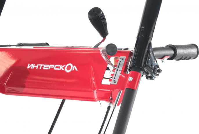 Снегоуборщик бензин. Интерскол СМБ-61/7ЭФ 5.2кВт 7л.с. 781.0.1.70