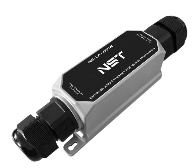 Уличное устройство грозозащиты/ Уличное устройство грозозащиты линий Ethernet и Ethernet + PoE на 1 канал УЗИП . Класс II. Защищает Ethernet и PoE оборудование от наведенного напряжения высоких энергий. Скорость передачи данных: 10/100/1000/2500 Мбит/c. (