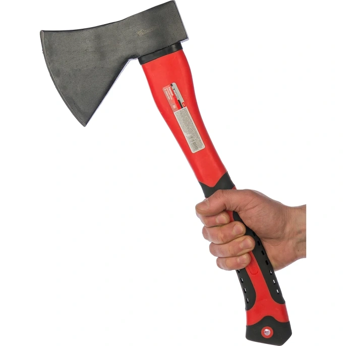 Топор с фибергласовым топорищем MATRIX 21649