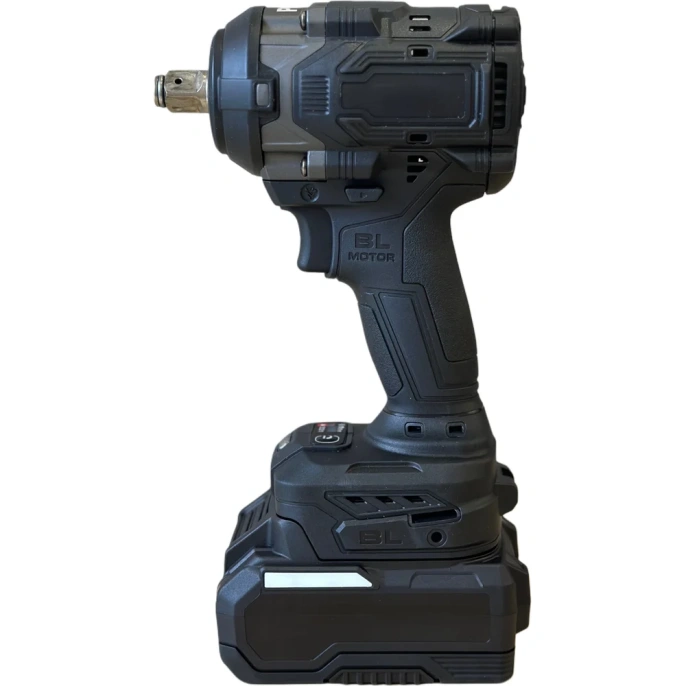 Ударный аккумуляторный гайковерт РМТ бесщеточный 1/2" 890Нм 21В 2х4Ач аккум. в кейсе FD8809S