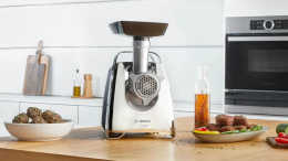 Мясорубка Bosch MFW67440 2000Вт черный/серебристый
