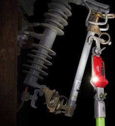 Фонарь Milwaukee L4 HSL-301 (4933493968) (питание: аккумулятор, индекс цветопередачи: 80, световой поток: 350, аккумулятор L4 B3, USB-кабель)