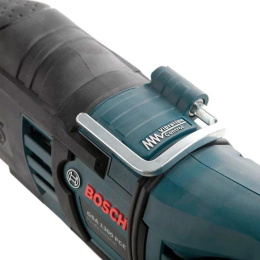 Сабельная пила BOSCH GSA 1300 PCE в чем. + 2 пильных полотна 060164E200