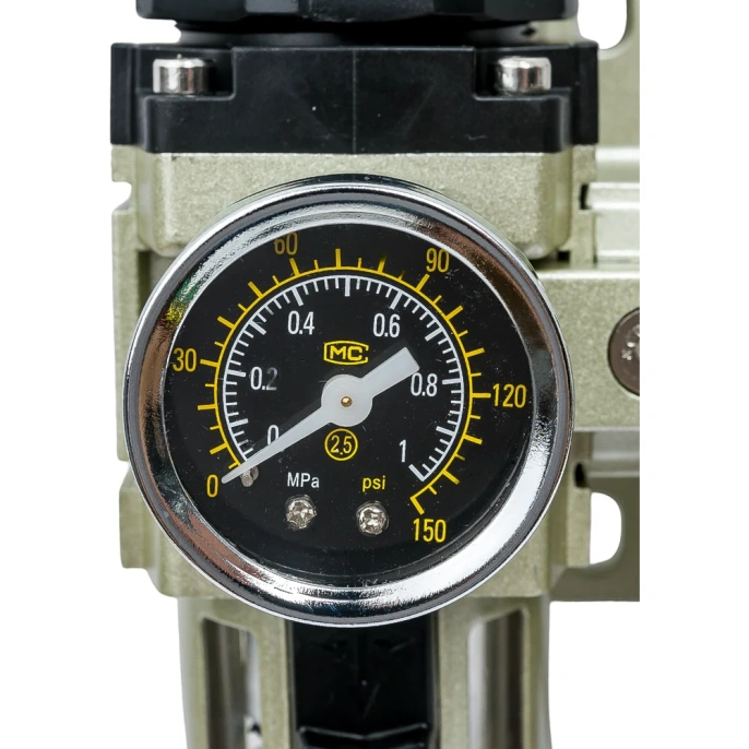 Фильтр-влагоотделитель для компрессора с регулятором давления и лубрикатором 1/4"; 1700 л/мин; 10 бар Gigant GAC3010-02