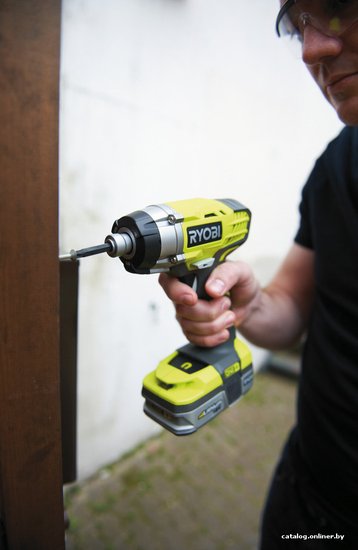 Аккумуляторный винтоверт Ryobi ONE+ RID1801M 5133001168