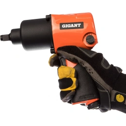 Ударный пневмогайковерт (600 Нм; 1/2") Gigant PW 600