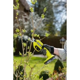 Аккумуляторный секатор Ryobi ONE+ RY18SCA-0 5133005024