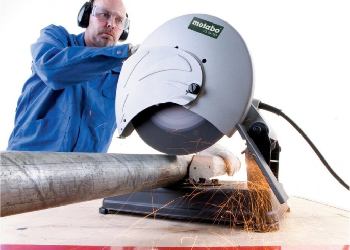 Торцовочная пила Metabo CS 23-355 2300Вт 4000об/мин d 355мм