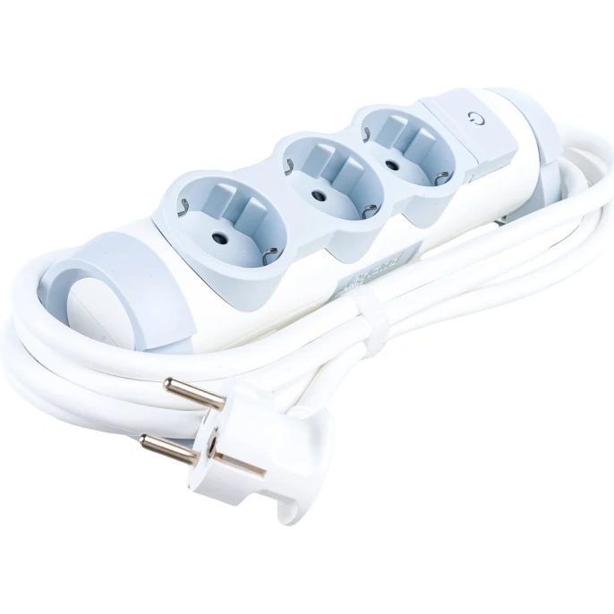 Многорозеточный блок Legrand''Комфорт'' 3 x 2К+З с кабелем длиной 3 м 694622