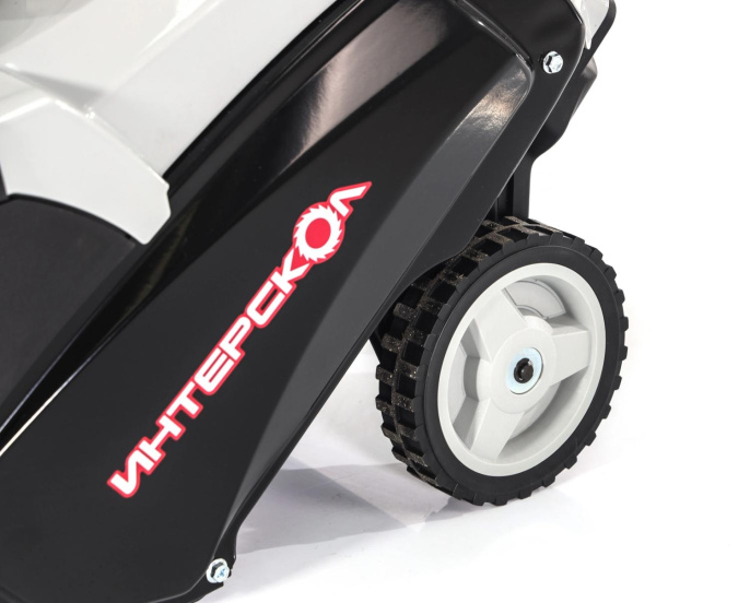 Снегоуборщик бензин. Интерскол СМБ-46/3 2.2кВт 3л.с. 778.0.1.70