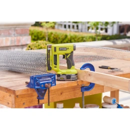 Аккумуляторный степлер Ryobi ONE+ R18ST50-0  без аккумулятора в комплекте 5133004496