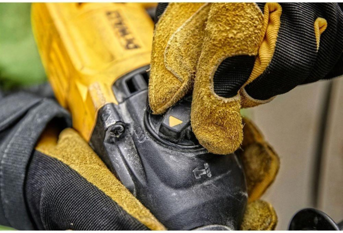 Перфоратор DeWALT D25033K-QS