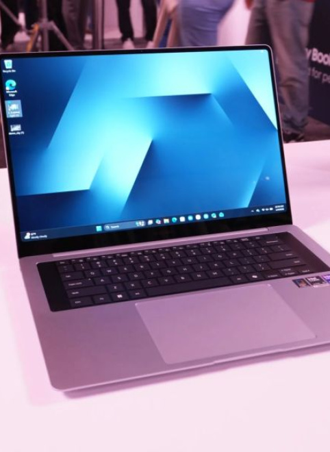 Samsung презентовала тонкие ноутбуки Galaxy Book6 с процессорами Intel
