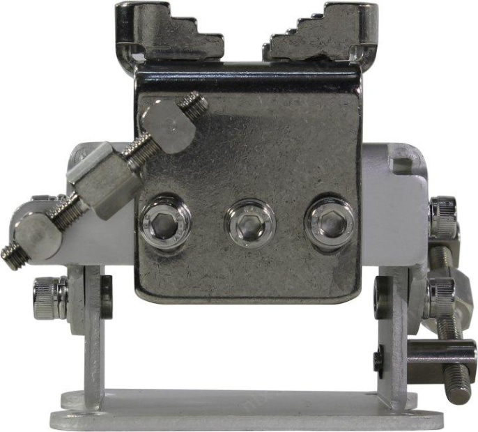 MikroTik solidMOUNT Металлическое крепление для серии LHG c вертикальной и горизонтальной регулировкой