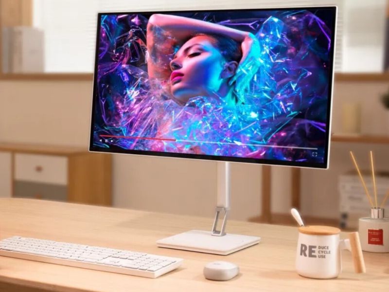 Acer анонсировала серию мониторов Amadana для игр и работы