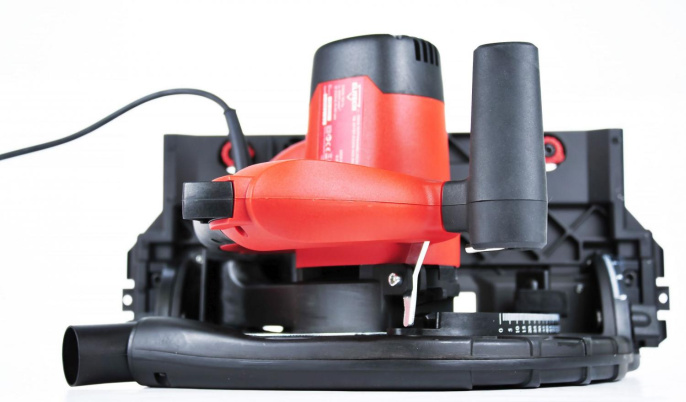 Циркулярная пила Elitech ПД 1675П E2206.003.01 , 210мм [191146]