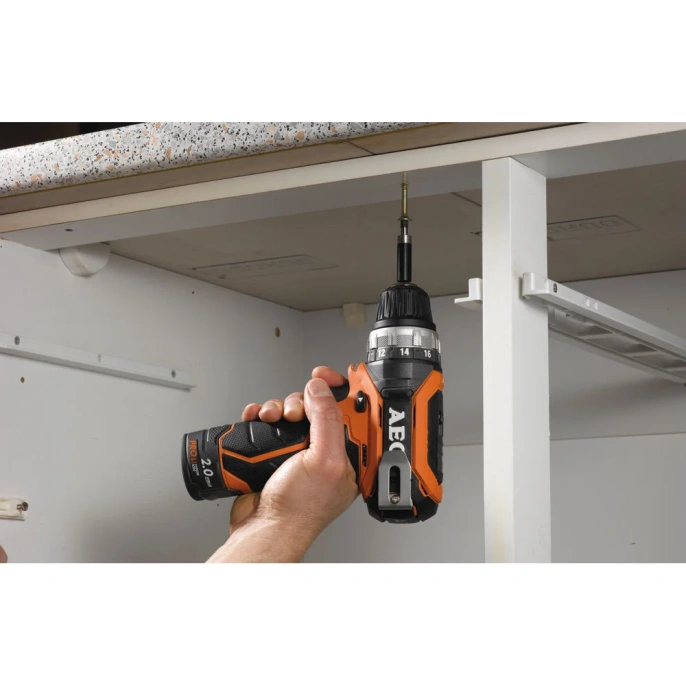 Аккумуляторная дрель-шуруповерт AEG BS 12C2 LI-202С 4935447867