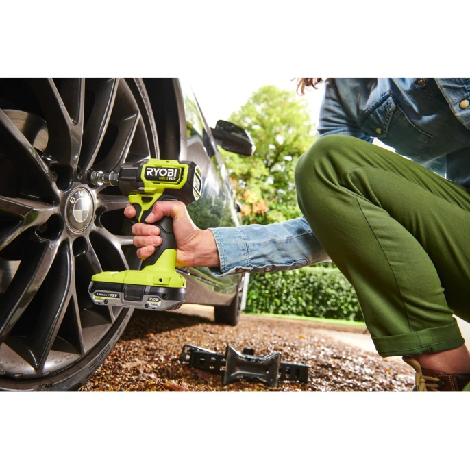 Ударный бесщеточный гайковерт Ryobi 18В RIW18C-0 5133005898