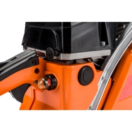 Бензопила 2,6 л.с., шина 18 дюймов, Gigant GTSL-04