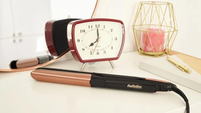 Выпрямитель для волос BABYLISS ST481E, черный и золотистый