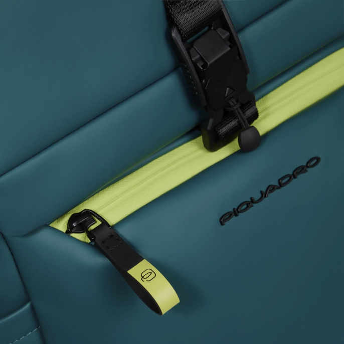 Рюкзак Piquadro Corner 2.0 CA6642C2OW/OT бирюзовый полиуретан/полиэстер